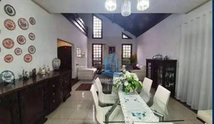 Sobrado com 4 dormitórios à venda, 312 m² por R$ 3.500.000,00 - Jardim São Caetano - São Caetano do Sul/SP