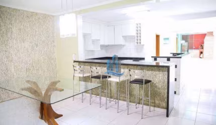 Sobrado com 4 dormitórios à venda, 200 m² por R$ 1.850.000,00 - Santa Maria - São Caetano do Sul/SP