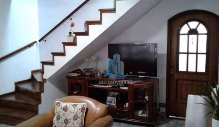 Sobrado com 2 dormitórios à venda, 142 m² por R$ 800.000 - Mauá - São Caetano do Sul/SP