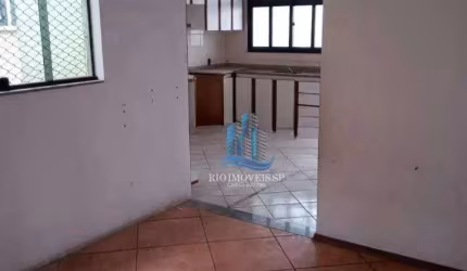Sobrado com 4 dormitórios, 335 m² - venda por R$ 800.000 ou aluguel por R$ 7.332/mês - Vila Alto de Santo André - Santo André/SP