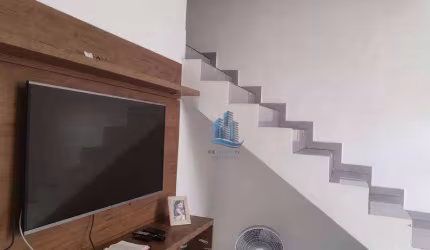 Casa com 2 dormitórios à venda, 180 m² por R$ 650.000,00 - Olímpico - São Caetano do Sul/SP