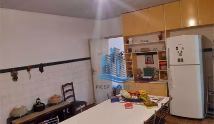 Casa com 2 dormitórios à venda, 161 m² por R$ 876.000,00 - Olímpico - São Caetano do Sul/SP