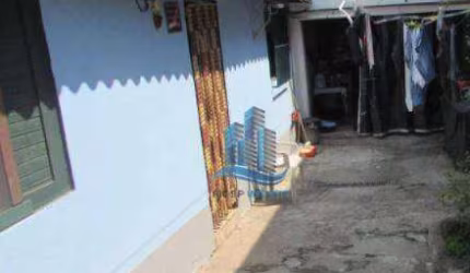 Casa com 2 dormitórios à venda, 140 m² por R$ 300.000,00 - Vila Palmares - Santo André/SP