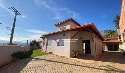 Casa com 5 dormitórios, 300 m² - venda por R$ 960.000,00 ou aluguel por R$ 5.568,00/mês - Condominio Vale da Bênção - Araçariguama/SP