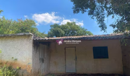 Chácara com 2 dormitórios à venda, 1000 m² por R$ 150.000,00 - Tanque Velho - Araçariguama/SP