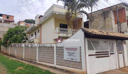 Casa com 3 dormitórios à venda, 201 m² por R$ 450.000,00 - Cintra Gordinho - Araçariguama/SP