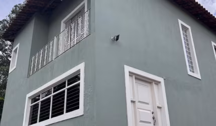 Alugo lindo sobrado com 3 dormitórios