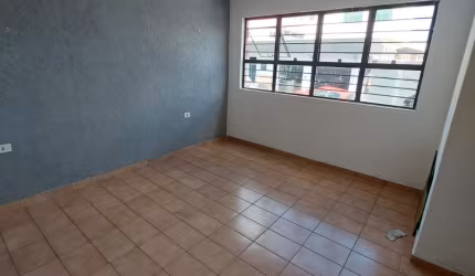 Alugo linda sala comercial 40m²