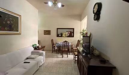 Apartamento Amplo de Dois Quartos e Dependência na Rua André Cavalcanti CentroRJ