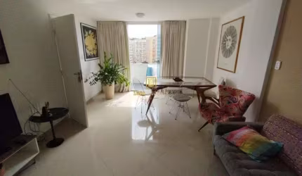 Apartamento Cobertura com Dois Quartos, Closet em Centro Rio de Janeiro