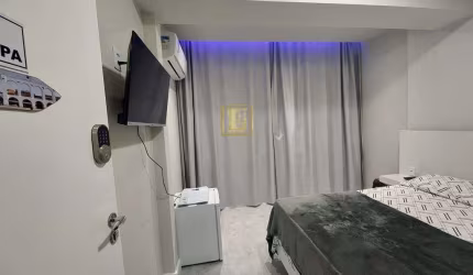 Conjugado  no centro do Rio de Janeiro dividido em dois quartos