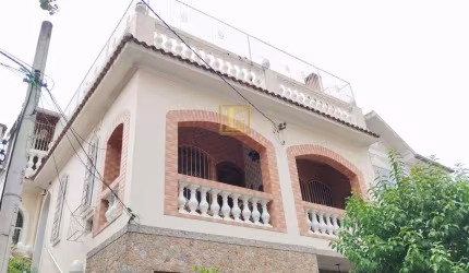 Casa Duplex em Maracanã Rio de Janeiro, com quatro quartos com terraço