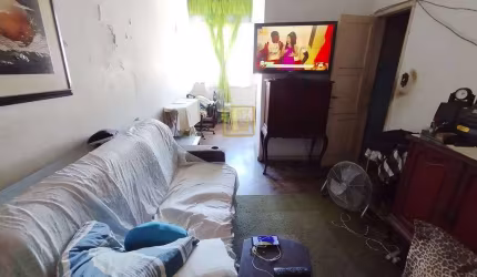 Apartamento de Quarto Sala com Área de Serviços em Centro Rio de Janeiro