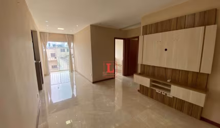 Apartamento de Dois Quartos Reformado com Vaga Esquina com a Rua Riachuelo