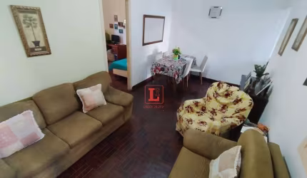 Apartamento de Dois Quartos na Lapa