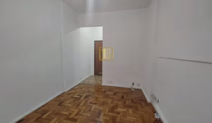 Apartamento de sala quarto no centro