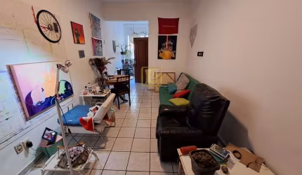 Apartamento Dois Quartos com Dependência na Rua Riachuelo Centro do RJ