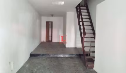 Loja reformada Linear para venda em Centro Rio de janeiro