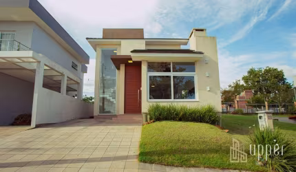 Casa com 2 dormitórios à venda, 119 m² por R$ 900.000,00 - Villa Lucchesi - Gravataí/RS