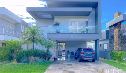 Casa com 4 dormitórios à venda, 200 m² por R$ 2.090.000 - Alphaville - Gravataí/RS