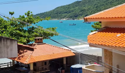 Vendo Apto Triplex de 02 quartos em Ingleses