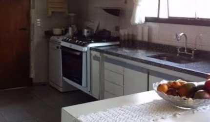 Vende-se Apartamenro com 4 Dormitórios, 3 vagas no Belémrmitórios