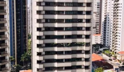 Apartamento a venda no condomínio Splendor Tatuapé com 3 suites, 3 vagas, lazer completo.