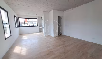 Loft com 1 quarto à venda em Tenório, Ubatuba  por R$ 490.000