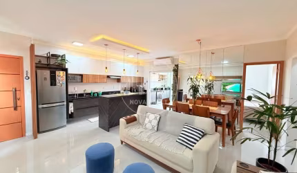 Apartamento com 3 quartos à venda em Itaguá, Ubatuba  por R$ 1.100.000