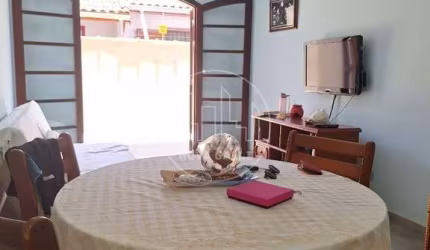 Apartamento com 2 quartos à venda em Itaguá, Ubatuba  por R$ 600.000