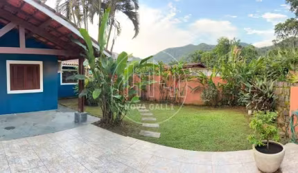 Casa com 2 quartos à venda em Ressaca, Ubatuba  por R$ 1.480.000