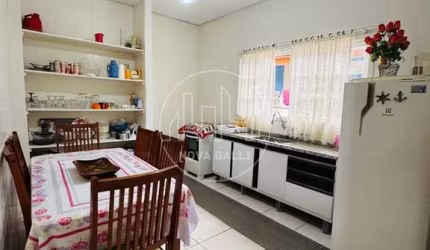 Casa com 4 quartos à venda em Perequê Açu, Ubatuba  por R$ 1.190.000