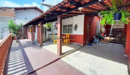 Casa com 4 quartos à venda no São Tomáz, Belo Horizonte  por R$ 550.000
