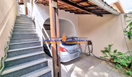 Casa com 3 quartos à venda na Santa Amélia, Belo Horizonte  por R$ 620.000