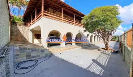 Casa com 6 quartos à venda no Céu Azul, Belo Horizonte  por R$ 1.100.000