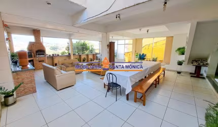 Casa com 5 quartos à venda na Santa Mônica, Belo Horizonte  por R$ 800.000