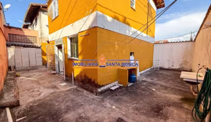 Casa com 3 quartos à venda na Santa Mônica, Belo Horizonte  por R$ 560.000