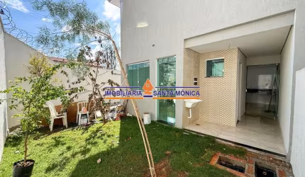 Casa com 3 quartos à venda na Candelária, Belo Horizonte  por R$ 620.000