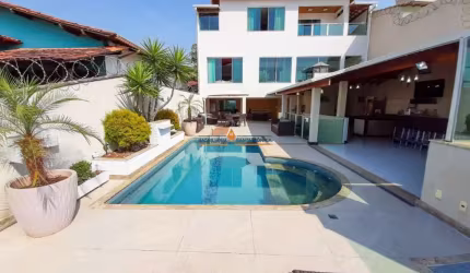 Casa com 4 quartos à venda na Santa Mônica, Belo Horizonte  por R$ 1.490.000