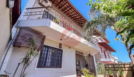 Casa em Condomínio Na Estrada do Cafunda. 130m 3 quartos.  2 Vagas