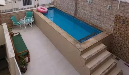 Jardim Uruçanga, Casa Duplex com 210m, 4 quartos com 1 vaga.