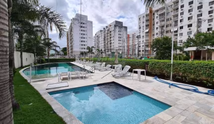 Caminhos da Barra, 2 quartos com varanda e vaga. Lazer completo em Jacarepaguá