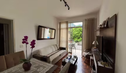 Ituverava, Apartamento a venda com 2 quartos, 63m, 1 vaga. Varanda.