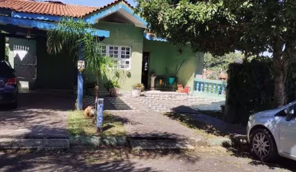 Casa com 3 dormitórios à venda, 138 m² por R$ 1.100.000,00 - Condomínio Estância Marambaia - Vinhedo/SP