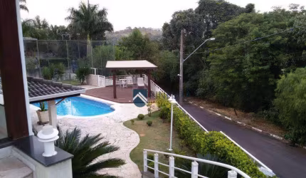 Casa com 3 dormitórios para alugar, 425 m² por R$ 8.040,00/mês - Condomínio Recanto dos Canjaranas - Vinhedo/SP