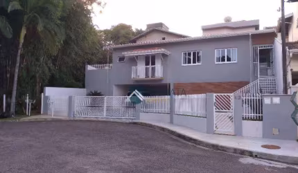 Casa com 3 dormitórios à venda, 260 m² por R$ 1.580.000,00 - Residencial Joana - Vinhedo/SP