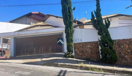 Casa com 4 dormitórios à venda, 485 m² por R$ 2.600.000 - Jardim Paulista I - Jundiaí/SP