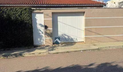 Casa com 3 dormitórios, 289 m² - venda por R$ 1.050.000 ou aluguel por R$ 8.277/mês - Centro - Vinhedo/SP