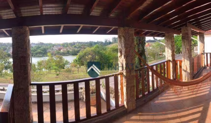 CASA A VENDA EM VINHEDO NO CONDOMÍNIO VISTA ALEGRE
