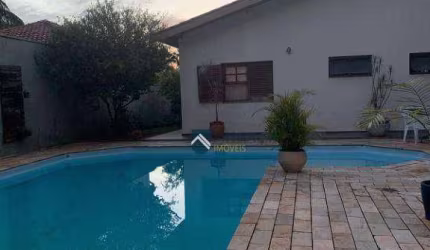 Casa com 4 dormitórios à venda, 390 m² por R$ 1.700.000,00 - Condomínio Estância Marambaia - Vinhedo/SP
